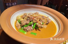 Clay Pot Stir-Fried Free-Range Chicken
