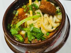 -亚伟瓦罐面美食城(淇县总店)