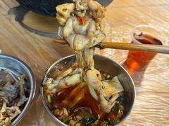 -鸿顺老铁锅美蛙鱼府(解放碑店)