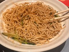 -肥肥虾庄·金牌油焖大虾(杨园滨江时代walk店)