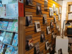 -今日艺术汇书店