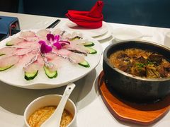 -海鸿荟·沿江菜(中山北路店)