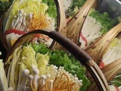 -享月汤皇·海鲜小火锅·聚会(曲江创意谷店)