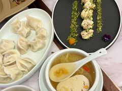 豆腐海胆汤-喜鼎海胆水饺(平安金融中心店)