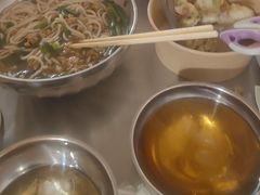 -正宗杨记普洱酸醋米线(总店)