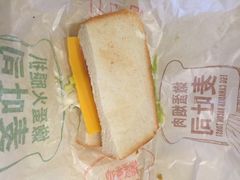 -麦当劳(杭州西湖银泰百货店)