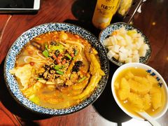 -粉家柳州螺蛳粉(杨宅路店)