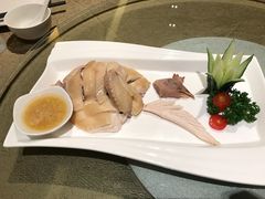 文昌鸡-元素中餐厅.海南菜.粤菜.椰子鸡.海鲜.包房.石梅湾威斯汀度假酒店