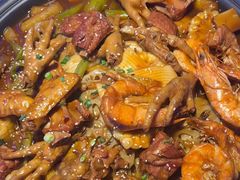 -徐记小怪兽肉蟹煲店(哈西万达金街店)