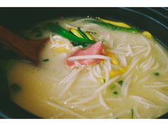 -云海肴·汽锅鸡·云南代表菜(天山百盛优客店)
