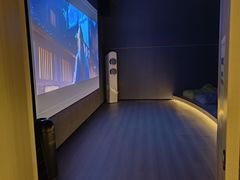 -涨巢·潮玩水疗局