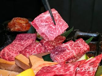谁说餐饮寒冬没好店阶梯日式烤肉来破局！