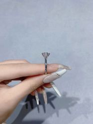 -Zbird钻石小鸟·钻戒婚戒定制高端珠宝私人定制中心