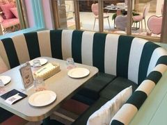 -Dazzling Cafe 蜜糖吐司专卖店