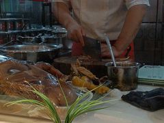 -有红鸡毛店·川菜(建设路店)