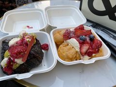 开心果树莓奶油牛角包（合作款）-BUTTERFUL&CREAMOROUS 黄油与面包(万象城店)