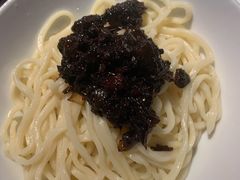 炸酱面-京味斋·北京烤鸭(华威桥北工大店)