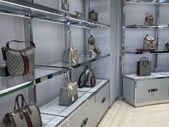 -Gucci(首创奥特莱斯店)
