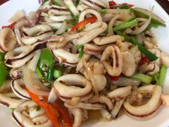 -班赞海鲜市场胖阿姨加工点