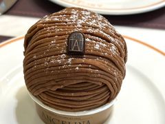 -Angelina安吉丽娜(恒隆广场店)