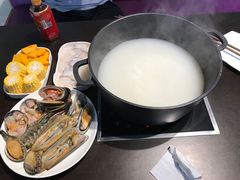 -九万士多港式海鲜粥底火锅(回龙观店)
