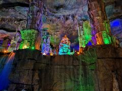 -泰安地下龙宫景区