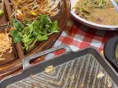 -老郑家东北春饼(龙悦居店)