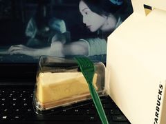 -星巴克(北京南站2B检票口)