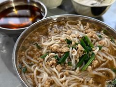 -正宗杨记普洱酸醋米线(总店)