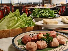 -尚尚仙·酸汤猪手·猪肚鸡火锅(华联万柳购物中心店)