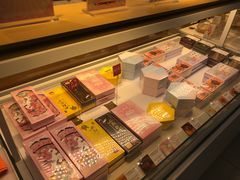 零售区-好利来(奥林匹克购物广场店)