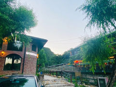 -北京水岸山吧度假村(雁栖镇店)