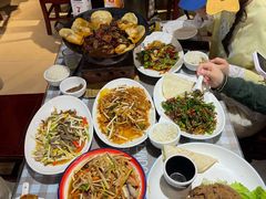 -百味地锅鸡(二店·财校分店)