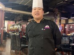 -利昂法式铁板主题餐厅(新奥购物中心店)