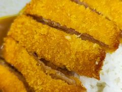 -玛格萝妮(汇智国际商业中心店)