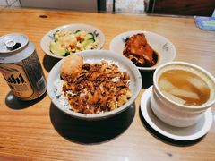 -红猪卤肉饭(大西洋美食城店)