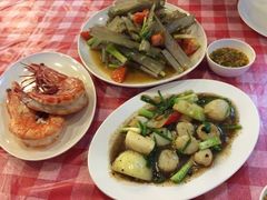 -拉威海鲜市场