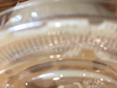 加冰拿铁咖啡-太平洋咖啡(市府恒隆二店)