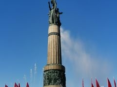 -人民防洪胜利纪念塔