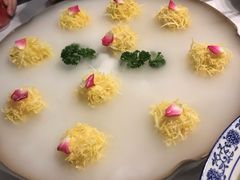 雾都虾球-山顶顶概念四川菜(黄埔大道店)