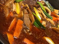 -霄汉牛三鲜湖北砂锅菜(万松园2店)
