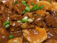 芋烧牛肉-将相和·海鲜蒸饺大连菜