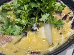 -肥汁米蘭香港米线(长宁来福士店)