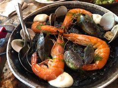 墨鱼汁海鲜饭-BROWNSTONE布朗石西班牙餐厅(富城店)