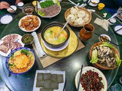 -三锅莊·牦牛肉火锅·香格里拉特色藏餐宴请餐厅(昆明创始店)