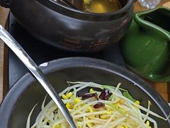 -云海肴·汽锅鸡·云南菜(天山百盛优客店)