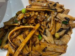 梅干菜炒莲藕-兰湘子·湘菜小炒(石家庄万象城店)