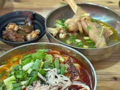 -张家羊肉汤粉小吃店