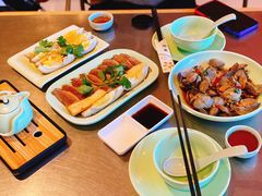 -潮界(LU·ONE凯德晶萃广场店)