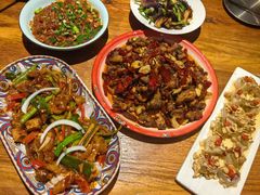 新疆美食辣子鸡-柴窝堡22号辣子鸡·传承新疆菜